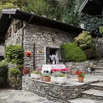 Corte Di Cavne' * Miazzina