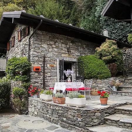 Corte Di Cavne' * Miazzina