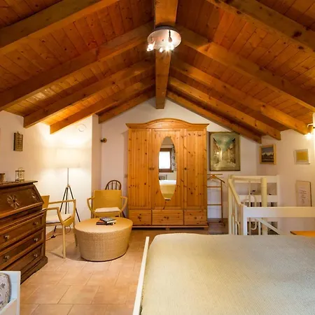 Corte Di Cavne' Chalet